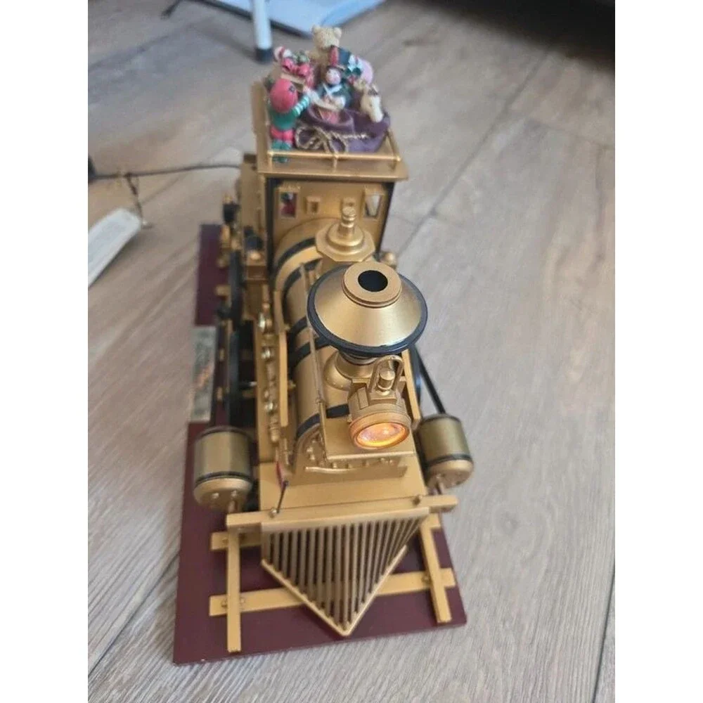 Vintage Mr.Christmas Gold Label Cannonball Train Plays 16 Song,running & Ligth